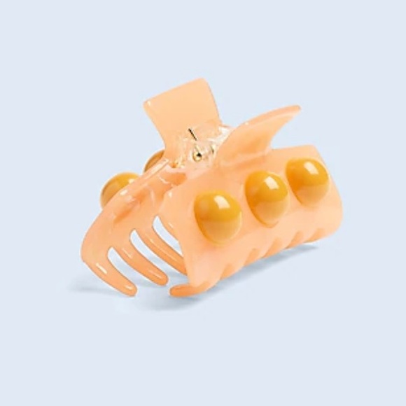 Madewell Studded Medium Claw Hair Clip in Harvest Peach - Picture 1 of 8